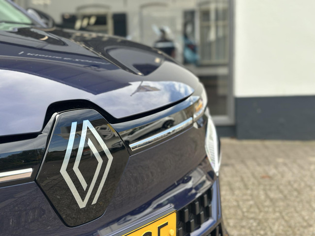 Foto 2 van Renault Megane E-Tech EV60 Optimum Charge Evolution | Camera en parkeer sensoren voor & achter | War
