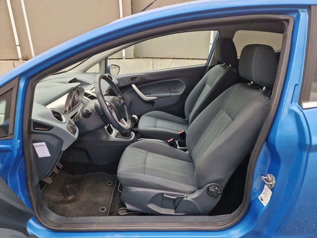 Foto 9 van Ford Fiesta 1.25 Titanium (bj 2010)