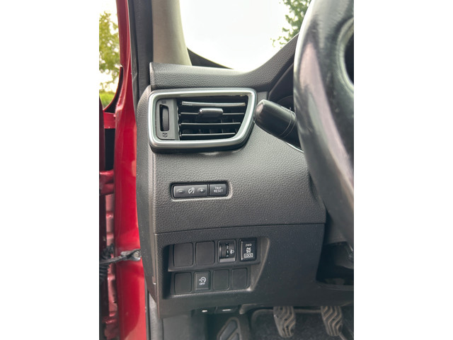 Foto 9 van Nissan Qashqai 1.6 dCi Acenta 4WD