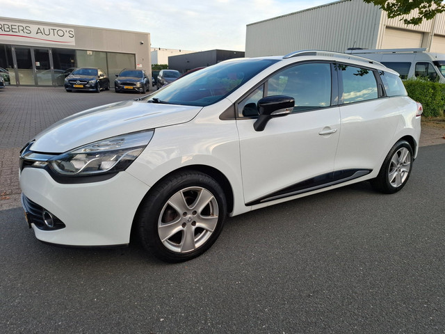 Foto 4 van Renault Clio Estate 0.9 TCe Expression AIRCO/CRUISE/NAVI/TREKHAAK!