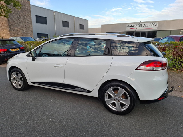 Foto 5 van Renault Clio Estate 0.9 TCe Expression AIRCO/CRUISE/NAVI/TREKHAAK!