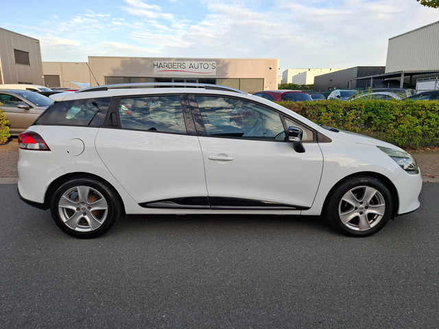 Foto 9 van Renault Clio Estate 0.9 TCe Expression AIRCO/CRUISE/NAVI/TREKHAAK!