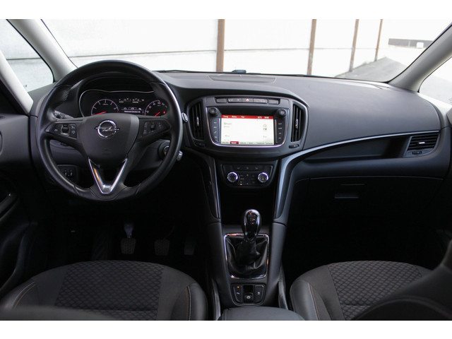 Foto 5 van Opel Zafira Tourer 1.4 Edition 7p. - 2017 model - trekhaak - navigatie - camera