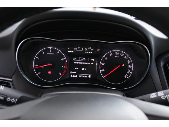 Foto 3 van Opel Zafira Tourer 1.4 Edition 7p. - 2017 model - trekhaak - navigatie - camera