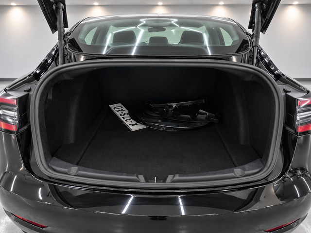 Foto 4 van Tesla Model 3 Standard RWD Plus 60 kWh Trekhaak
