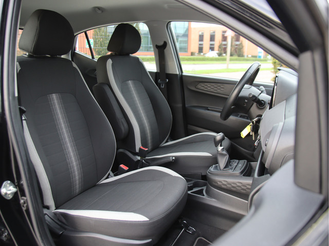 Foto 2 van Hyundai i10 1.0 Premium Carplay, DAB+, Cruise, Airco Aanbieding!