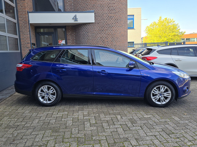 Foto 3 van Ford Focus Wagon 1.0 EcoBoost Edition Plus Apk |Clima