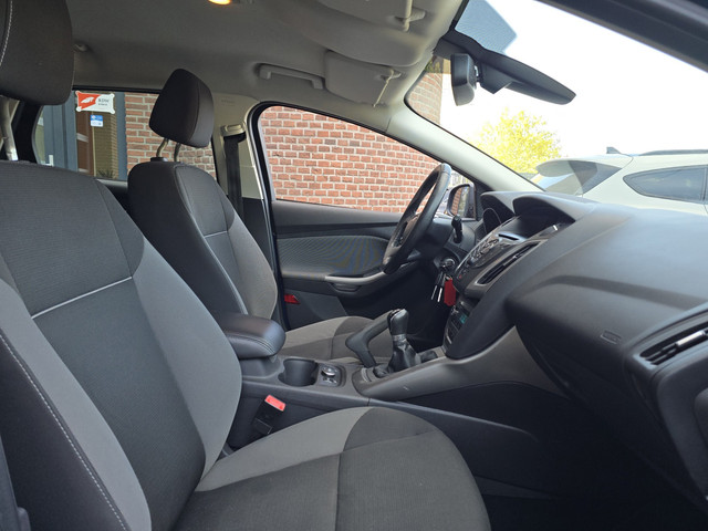 Foto 6 van Ford Focus Wagon 1.0 EcoBoost Edition Plus Apk |Clima