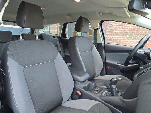 Foto 7 van Ford Focus Wagon 1.0 EcoBoost Edition Plus Apk |Clima