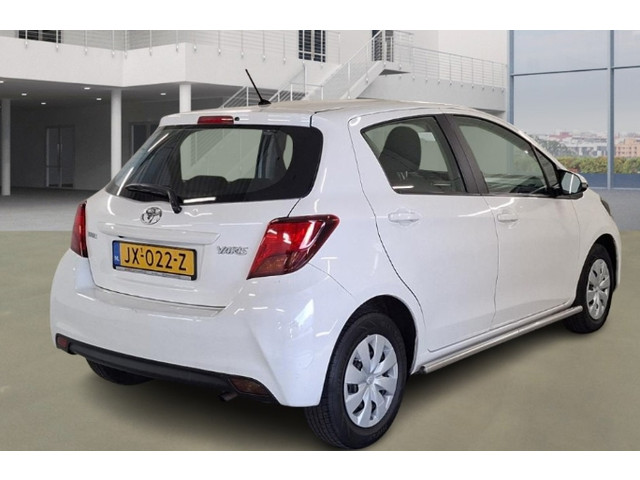 Foto 2 van Toyota Yaris 1.0 VVT-i Aspiration