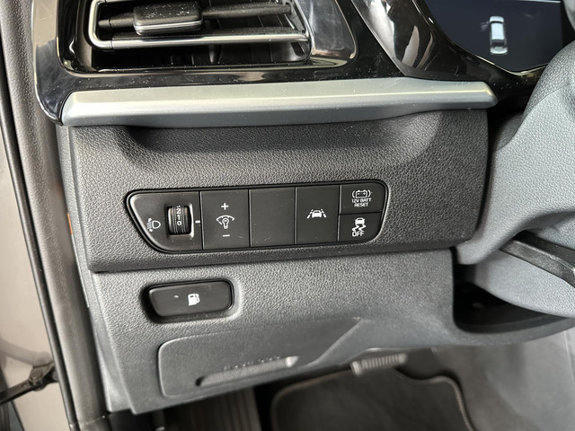 Foto 7 van Kia Niro 1.6 GDi Hybrid DynamicLine