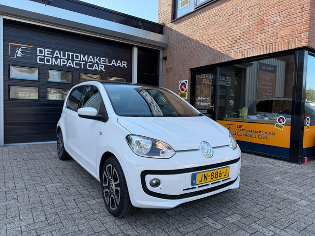 Foto 4 van Volkswagen Up! 1.0 high up! BlueMotion | 2E EIGENAAR | 62.294 KM | PANO | FENDER | CRUISE |