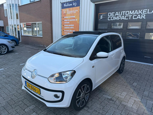 Volkswagen Up! 1.0 high up! BlueMotion | 2E EIGENAAR | 62.294 KM | PANO | FENDER | CRUISE |