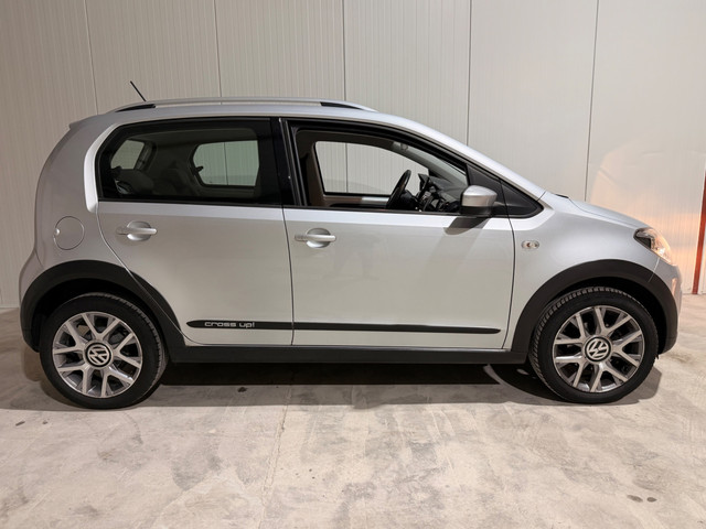 Foto 8 van Volkswagen Up! 1.0 cross up! BlueMotion