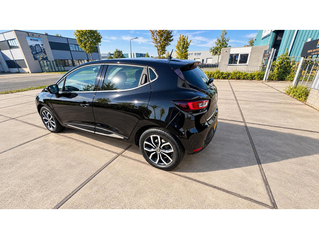 Foto 6 van Renault Clio 0.9 TCe Intens Cam/PDC/Cruise/Navi