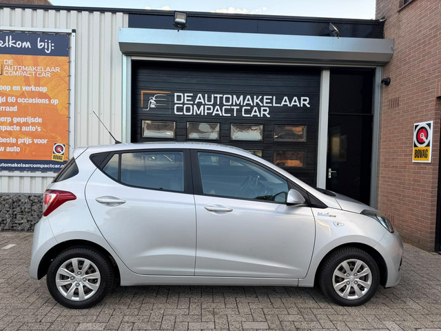 Foto 5 van Hyundai I10 1.0i i-Motion Comfort | ORIGINEEL 21.889 KM  | 2E EIGENAAR | CLIMATE | CRUISE | ELEK> PA