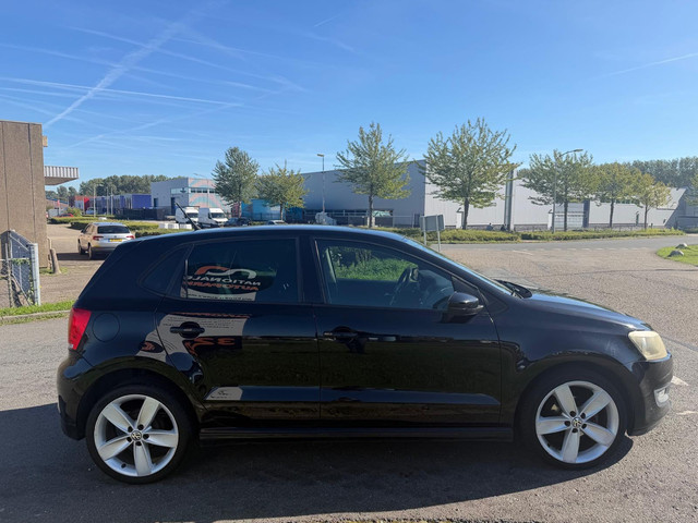 Foto 5 van Volkswagen Polo 1.2 TDI BlueMotion Comfortline | 2010 | Diesel | Handgeschakeld | EXPORT/HANDEL