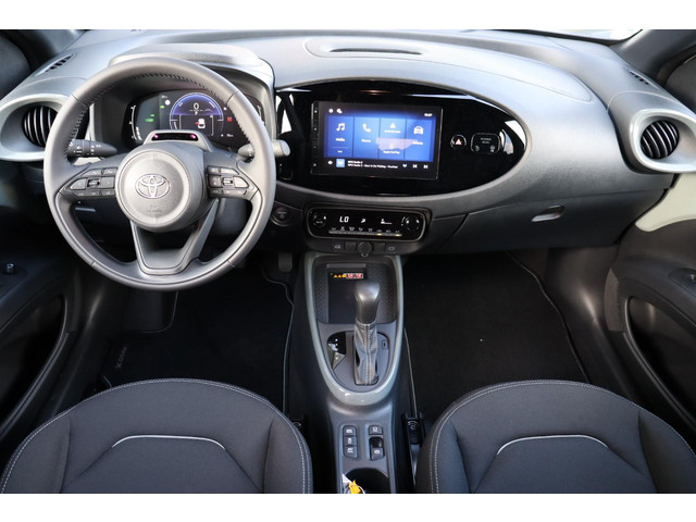 Foto 10 van Toyota Aygo X Hybrid 115 pulse Easy pack € 1.750 inruil voordeel