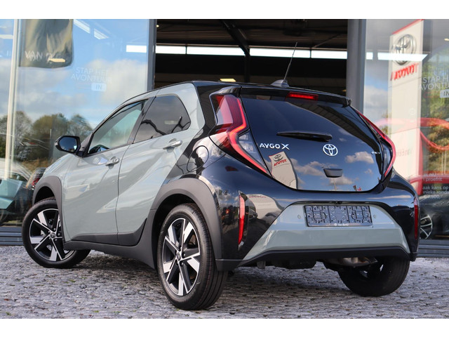 Foto 8 van Toyota Aygo X Hybrid 115 pulse Easy pack € 1.750 inruil voordeel