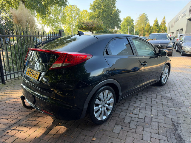 Foto 10 van Honda Civic 1.4 Sport|Clima|Cruise|Camera|PDC|APK 04-2027|