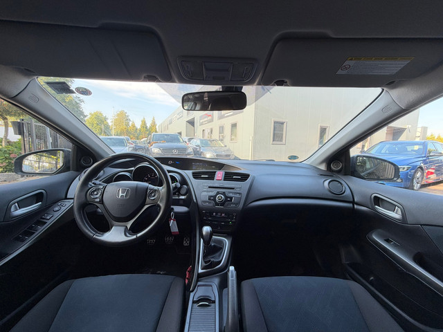 Foto 6 van Honda Civic 1.4 Sport|Clima|Cruise|Camera|PDC|APK 04-2027|