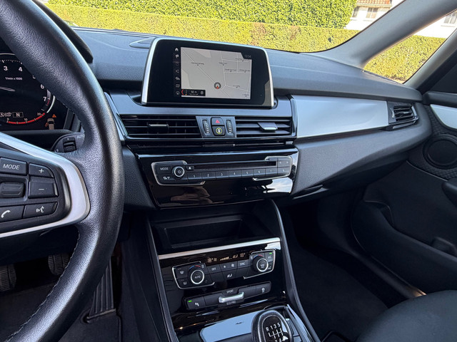 Foto 7 van BMW 2-serie Active Tourer 218i Business edition Navi Camera Led