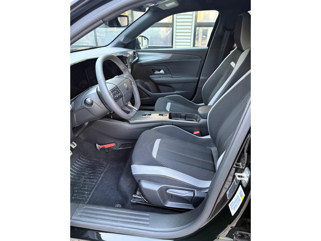Opel Mokka GS 1.2 Turbo Hybrid 145pk | 8 JAAR GARANTIE! | MATRIX LED | WINTER PACK | 180° CAMERA | A