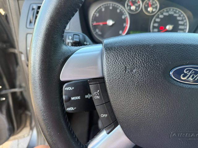 Foto 7 van Ford Focus C-Max 1.8-16V Trend / Bj: 2004 / Airco / Nieuwe apk!