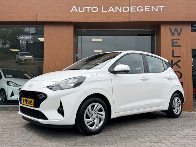 Foto 2 van Hyundai i10 1.0 Comfort | Carplay | Airco | DAB | Lane Assist | Cruise Control