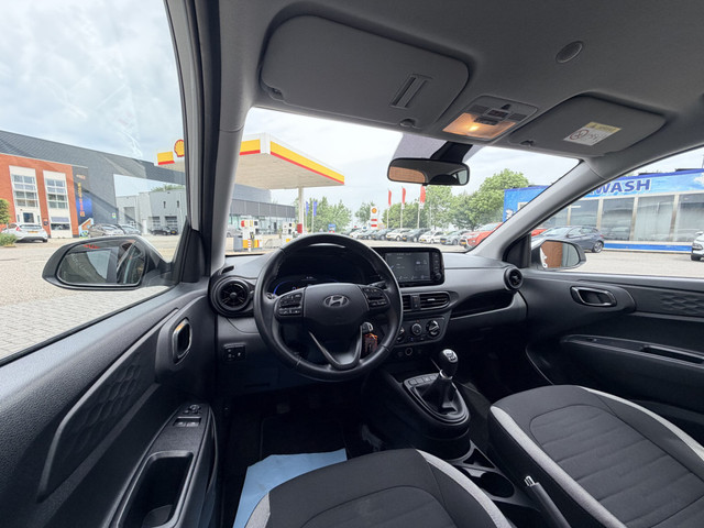 Foto 5 van Hyundai i10 1.0 Comfort | Carplay | Airco | DAB | Lane Assist | Cruise Control
