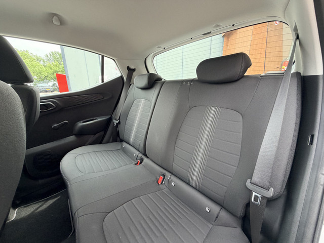 Foto 9 van Hyundai i10 1.0 Comfort | Carplay | Airco | DAB | Lane Assist | Cruise Control