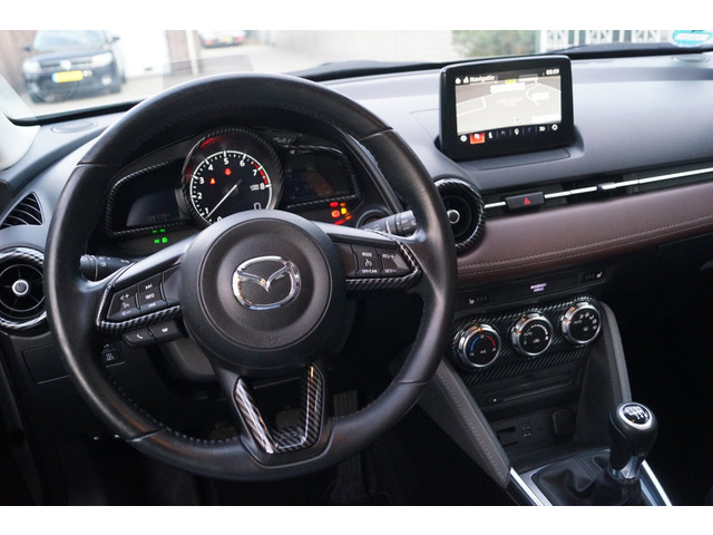 Foto 10 van Mazda CX-3 2.0 SkyActiv-G 150 PK GT-M 4WD Leder Sportst Stoeverw Navi Camera Clima Cruise LED Kopl P