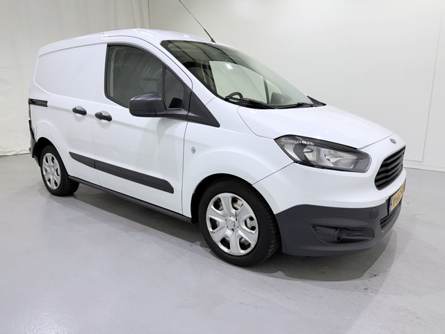 Foto 2 van Ford Transit Courier Van 1.5 TDCI Airco NAP (bj 2016)