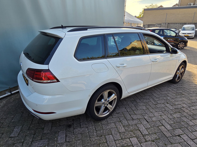 Foto 5 van Volkswagen Golf Variant 1.5 TSI Highline VIRTUAL COCKPIT NAVI TEL CAMERA