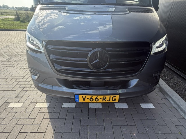 Foto 3 van Mercedes-Benz SPRINTER 317 CDI L2H2 AUTOMAAT FULL-LED NAVI CAMERA FACELIFT