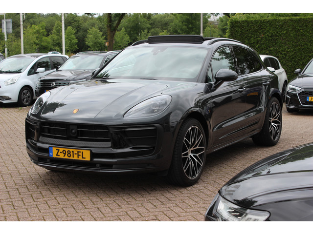 Foto 7 van Porsche Macan 2.0 T / Trekhaak / Panoramadak / Camera / Luchtvering / Keyless / 21'' / Adaptieve Sto