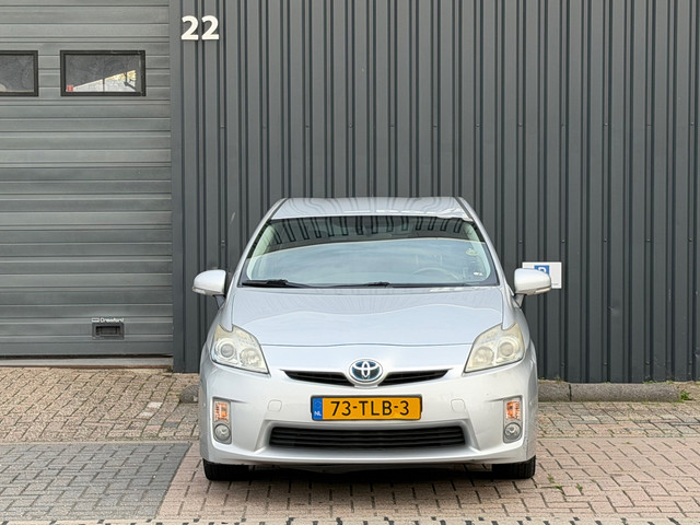 Foto 5 van Toyota Prius 1.8 Dynamic|Camera|Trekhaak|Navi|Head-UP|Massage|Dealer Onderhouden