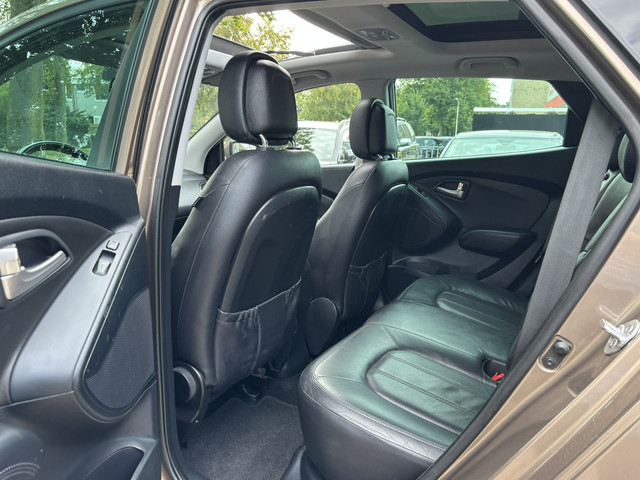 Foto 5 van Hyundai ix35 2.0i 4WD i-Catcher Leder Pano Keyless Camera