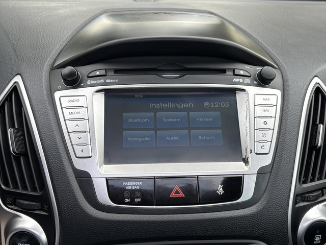 Foto 9 van Hyundai ix35 2.0i 4WD i-Catcher Leder Pano Keyless Camera