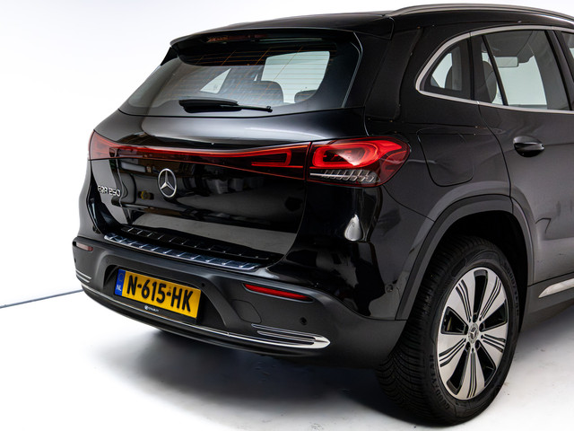 Foto 4 van Mercedes-Benz EQA 250 Business Solution Luxury 67 kWh | SOH 96% | Stoelverw. | Sfeerverl. | Camera |