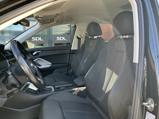 Foto 3 van Audi Q3 45 TFSI e S edition S-Line // NAVI + CARPLAY // SONOS AUDIO // ADAPTIVE CRUISE // FULL LED /
