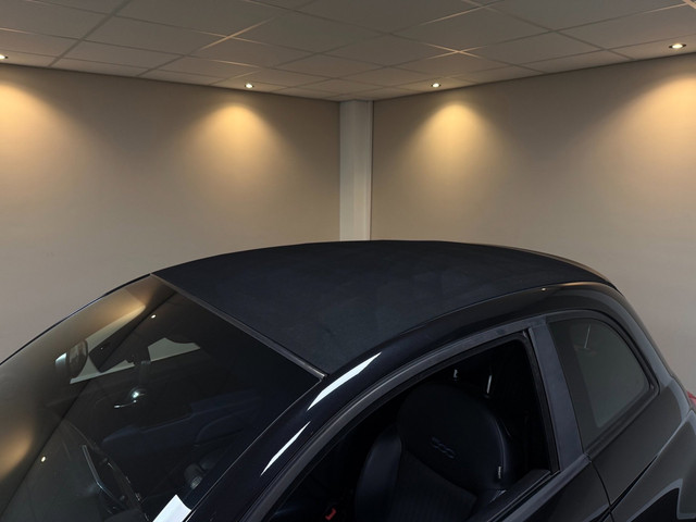 Foto 2 van Fiat 500 C 0.9 TwinAir Turbo Rockstar *Carplay* Cruise|Navi|Climate|DAB|BT|All-seasons|Cabrio|Half-L