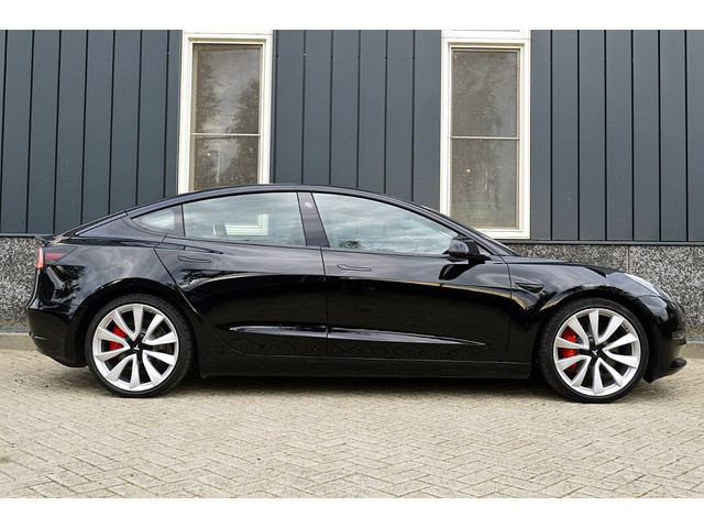 Foto 9 van Tesla Model 3 Performance AWD 75 kWh SOH 86.5% Rijklaarprijs-Garantie Panorama dak Autopilot Leder 2