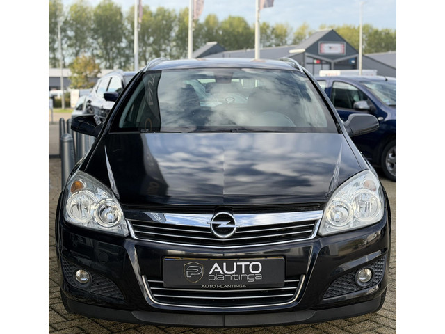 Foto 4 van Opel Astra Wagon 1.6 Temptation 116PK | AUTOMAAT | NL AUTO | NAP | Airco | Cruise Control | Lichtmet