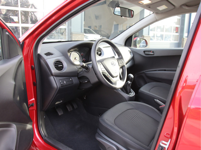 Foto 9 van Hyundai i10 1.0i Comfort Carplay-Navi, NAP, Cruise, Airco Aanbieding!