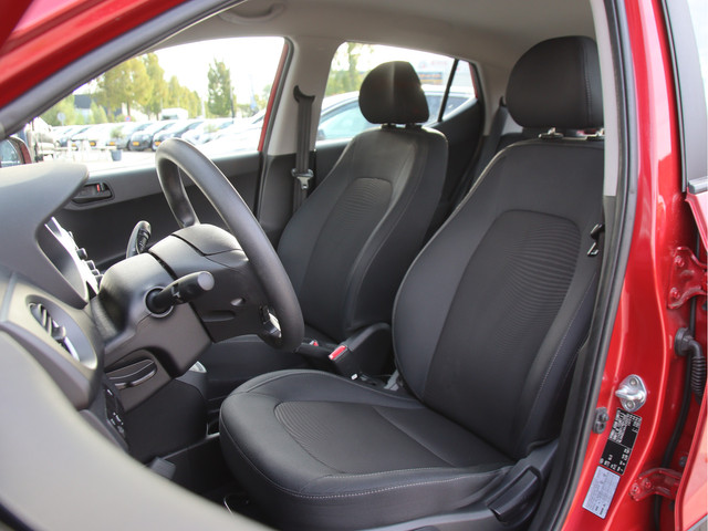 Foto 10 van Hyundai i10 1.0i Comfort Carplay-Navi, NAP, Cruise, Airco Aanbieding!