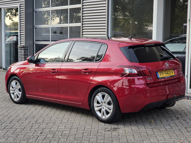 Foto 3 van Peugeot 308 1.2 PureTech Blue Lion Pano Apk Tm 08-2027