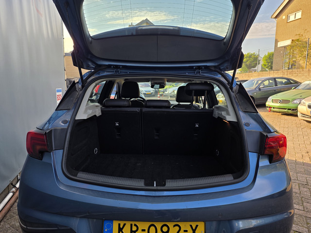 Foto 2 van Opel Astra Sports Tourer 1.0 Innovation NAVI TEL LM PDC CC LEER AUTOMAAT