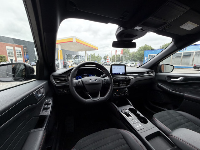 Foto 5 van Ford Kuga 2.5 PHEV ST-Line | Carplay | Stoel/ Stuur verwarming | DAB | Cruise control