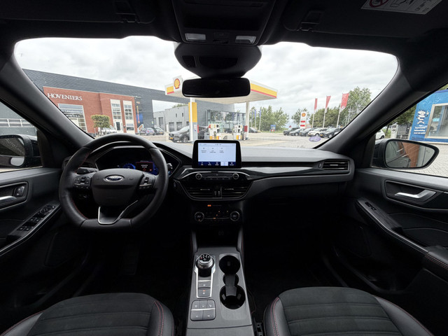 Foto 6 van Ford Kuga 2.5 PHEV ST-Line | Carplay | Stoel/ Stuur verwarming | DAB | Cruise control